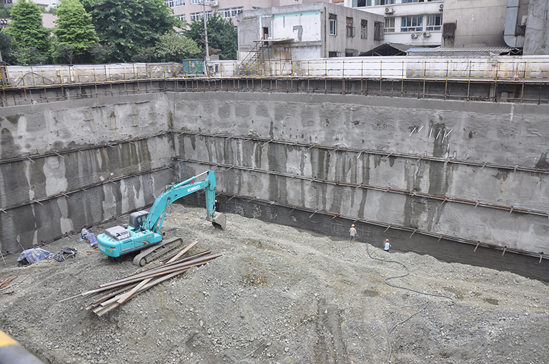 3大陆国际基坑支护设计施工.JPG